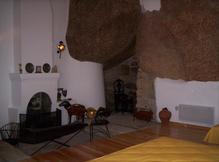 Casa Do Chafariz Ξενοδοχείο Monsanto Δωμάτιο φωτογραφία