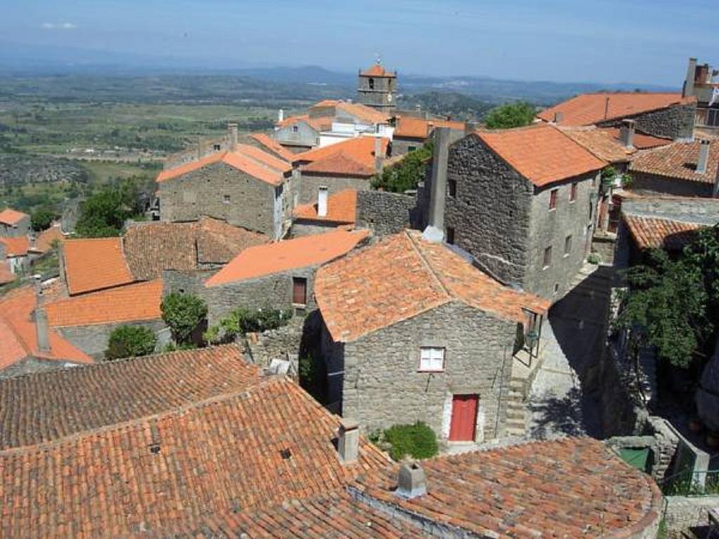 Casa Do Chafariz Ξενοδοχείο Monsanto Δωμάτιο φωτογραφία